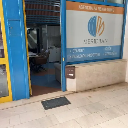 Apartment With Wifi - 19703