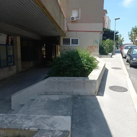 With Wifi - 19703 * Split